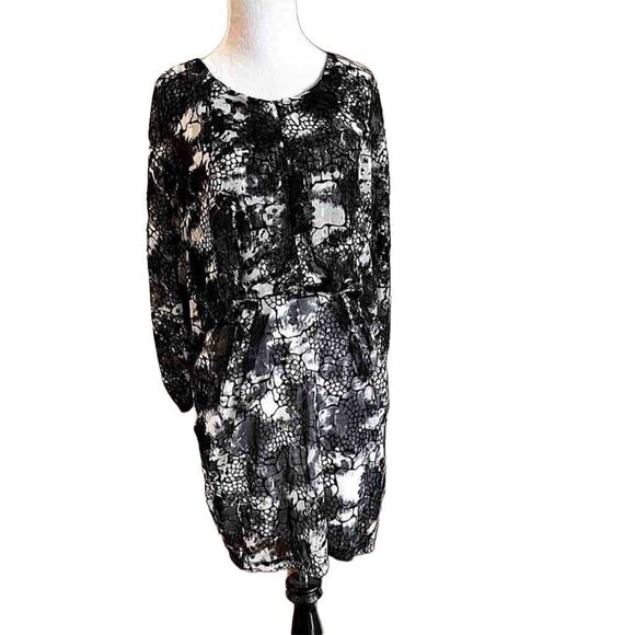 New Caribbean Queen Sexy Backless Dress Medium - Picture 2 of 13